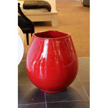 Vase forme goutte rebord asymétrique effet dentelle Maé rouge et marron Bois de Santal