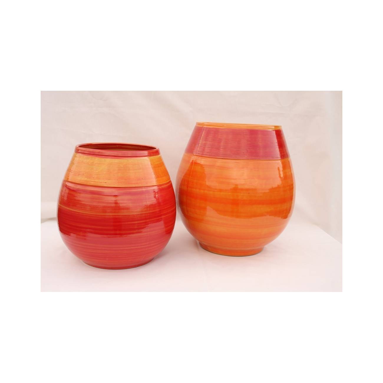 Grand pot forme goutte sur pied platefome Cheyennes Rouge Orange Soleiados Provençal