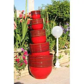 Pot haut en forme de U large rebord strié Massaya rouge et marron Bois de Santal