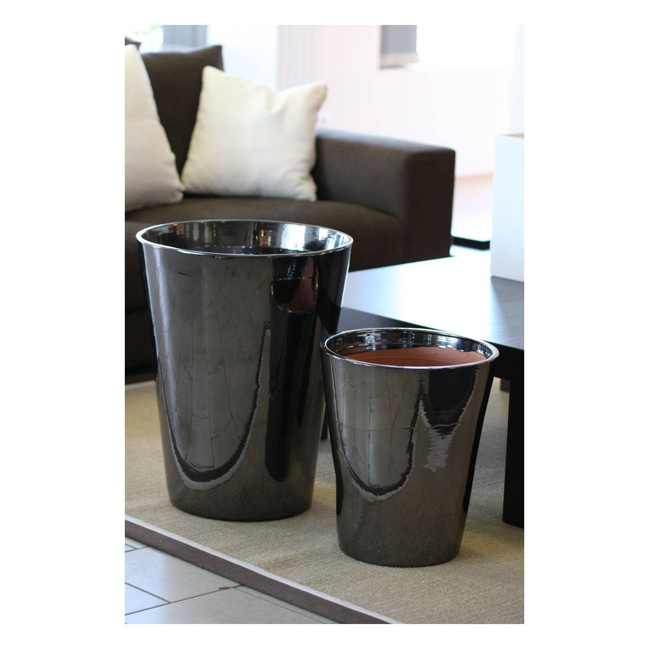 Pot artisanal cuvier haut forme en V Sydney gris anthracite brillant Métal