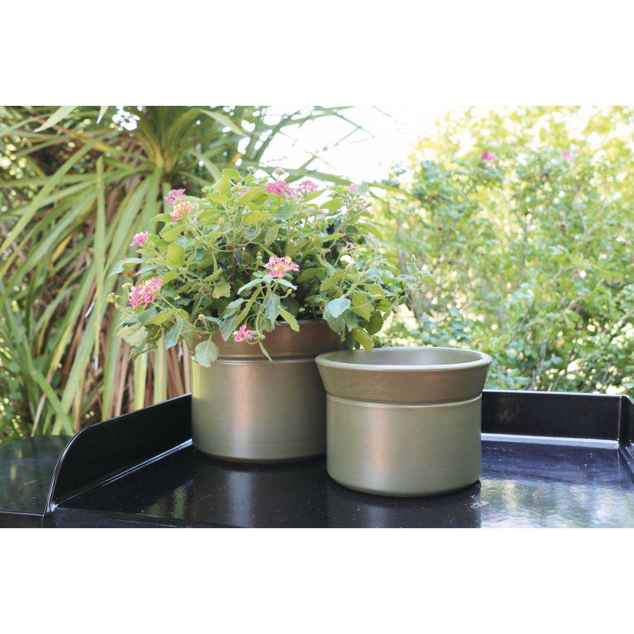 Vase droit artisanal cylindrique col évasé Moreï kaki Mat'essence Green