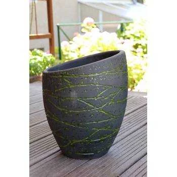 Vase design asymétrique Orion craquelé Terre de Lave Vert