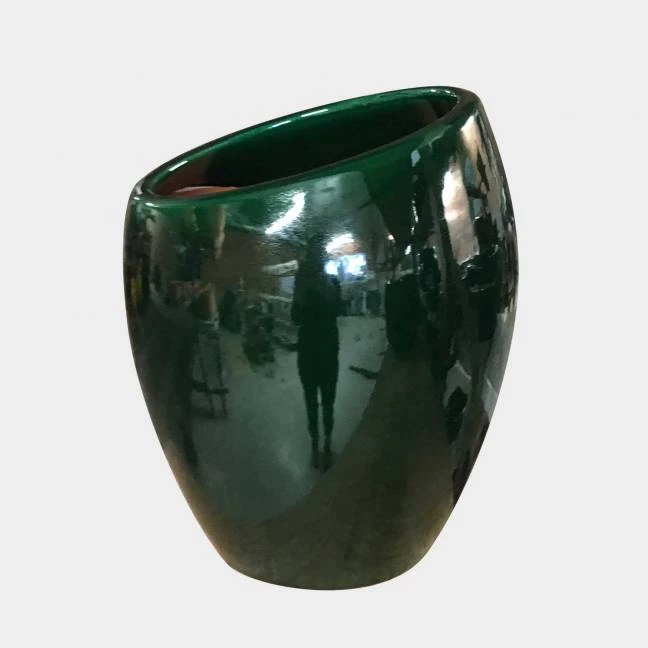 Vase design asymétrique Orion Vert Jade
