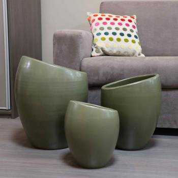 Vase décoratif design asymétrique allongé Orion kaki Mat'essence Green
