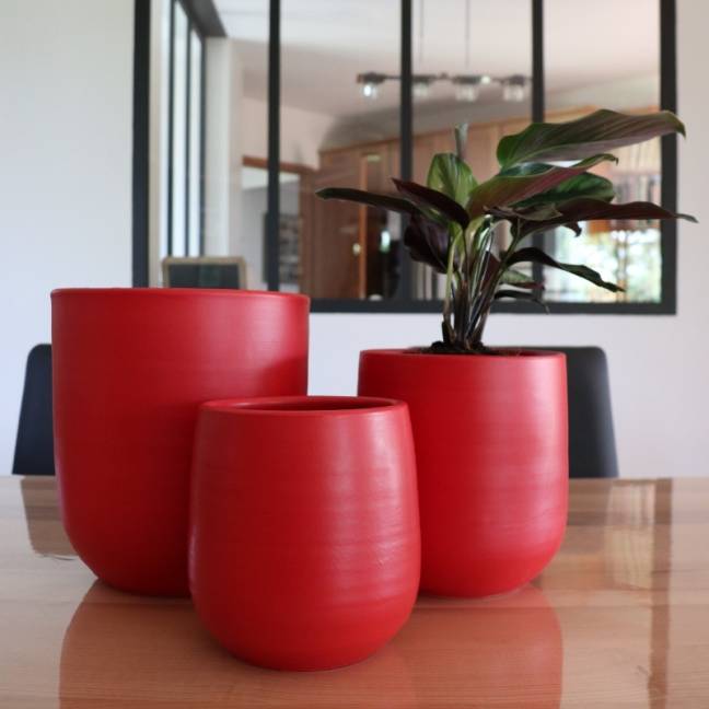 Pot de fleurs Saint Tropez rouge Intrigue