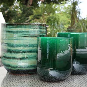 Pot de fleurs artisanal Saint Tropez vert Jade
