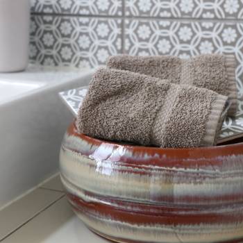 Pot bas et large forme de coupe ou vasque ronde Mélilo Crème Noisette