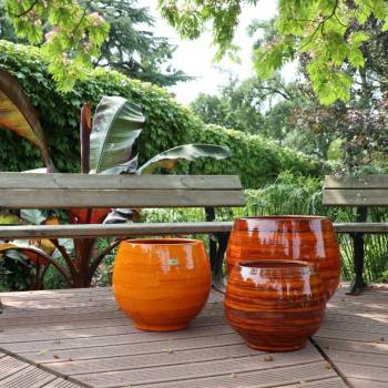 Pot rond large et profond sur plateforme Bahia Savane