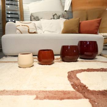 Pot en terre cuite rond et large en forme de U Cancale Chocolats & Cerise noire
