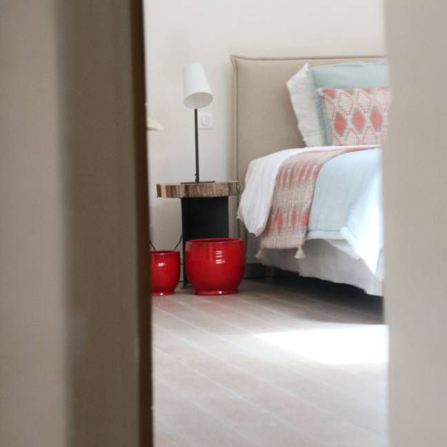 Pot droit sur pied Bouquet Coquelicot