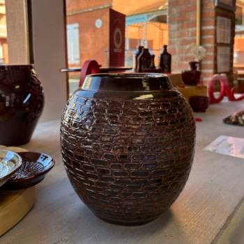 Poterie marron effet...