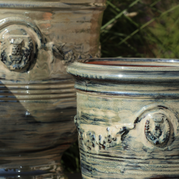 Grand pot sur pied motif...