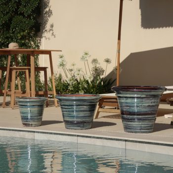 Grand Pot cuvier forme en V...