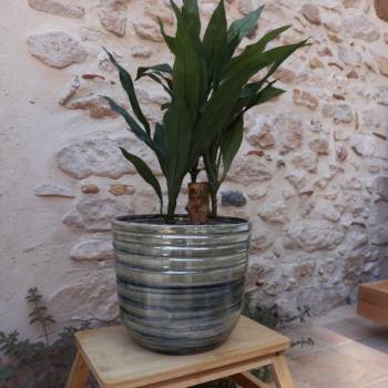 Pot haut en forme de U...